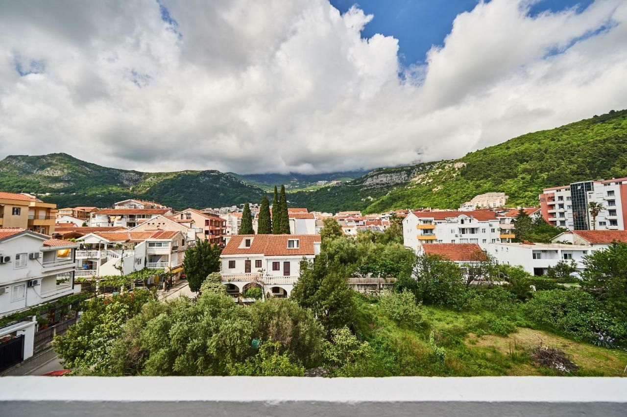Family Apartments Mont Budva Exterior photo