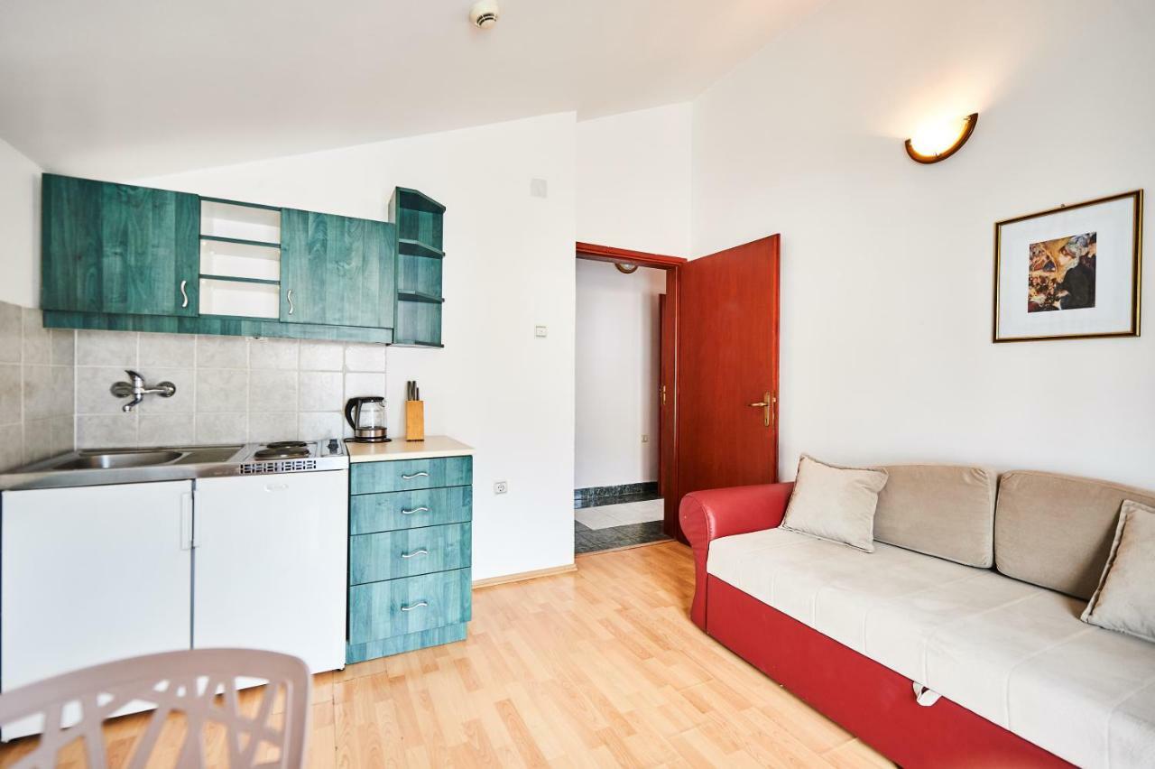 Family Apartments Mont Budva Exterior photo