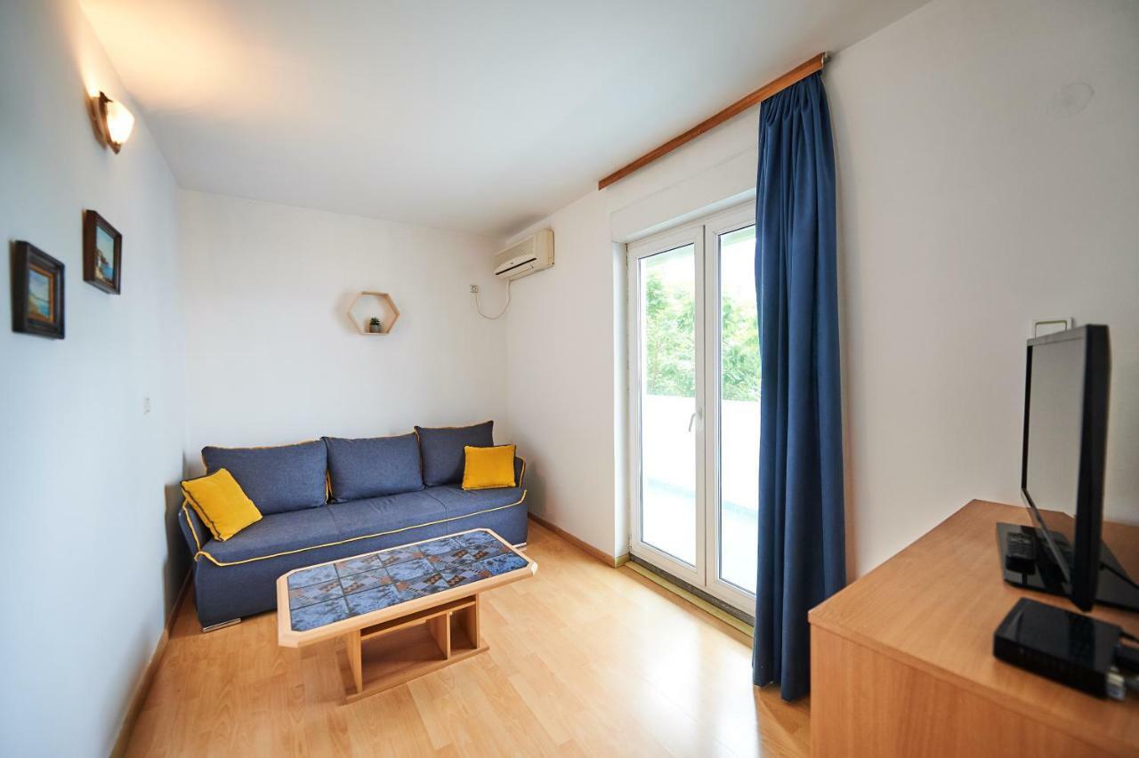 Family Apartments Mont Budva Exterior photo